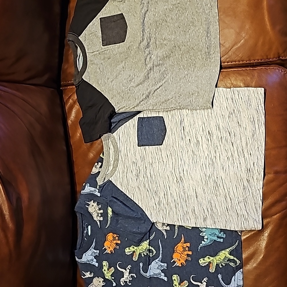 3 packs of tees